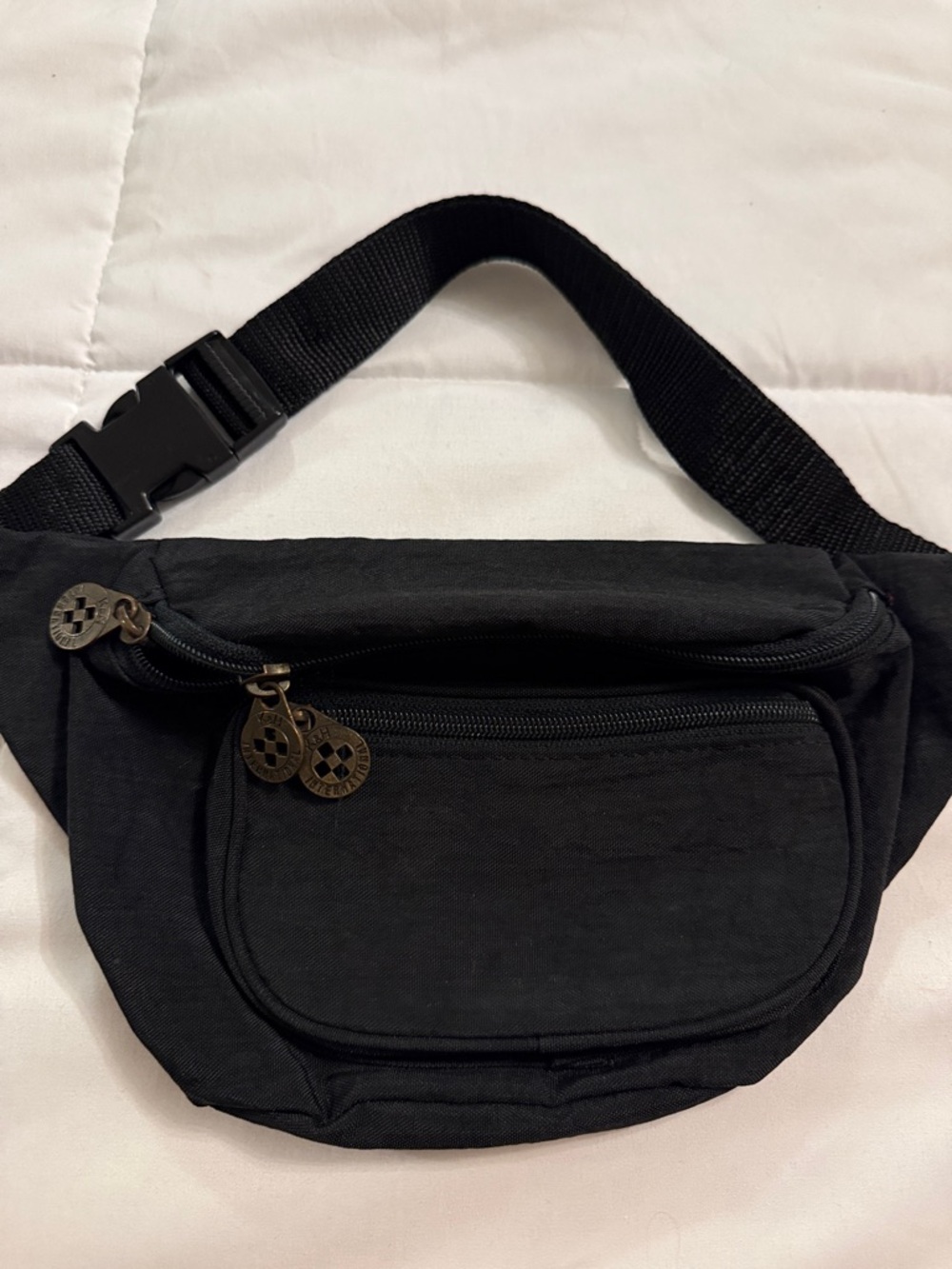 Women's Black Travel Waist Bag - Hands-Free Organizer